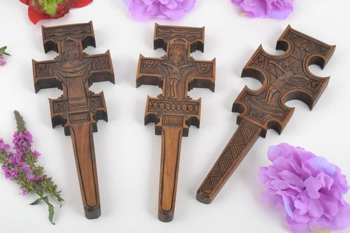 Wooden crosses 3 handmade wall crosses wall crucifix rustic home decor   - MADEheart.com