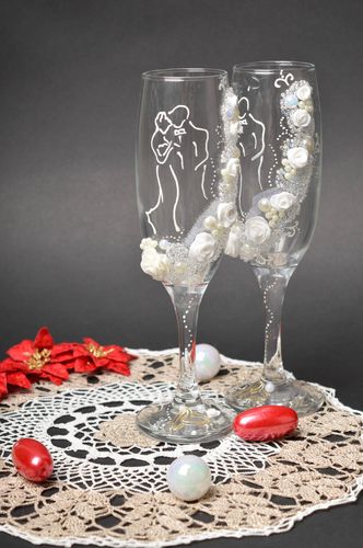 Handmade wedding decor wedding glasses champagne glasses hand painted glasses - MADEheart.com
