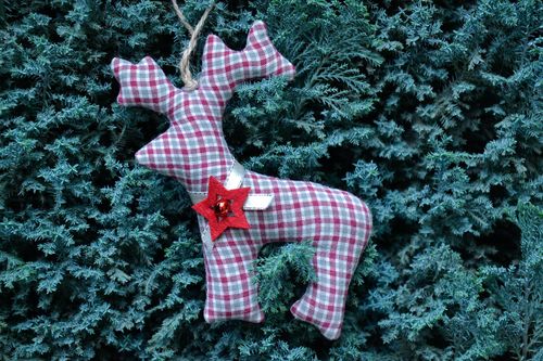 Christmas toy Deer - MADEheart.com