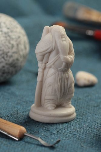 Figurine à peindre fait main Petite statuette blanche Guan Yu Déco intérieur - MADEheart.com