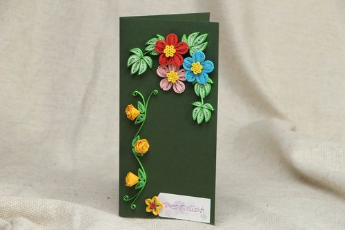 Поздравительная открытка с объемными цветами квиллинг - MADEheart.com