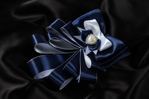 Broche en tissu rubans satin Bijou fait mian bleu blanc Accessoire femme - MADEheart.com