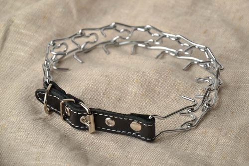 Metall Halsband für Hund in Schwarz - MADEheart.com