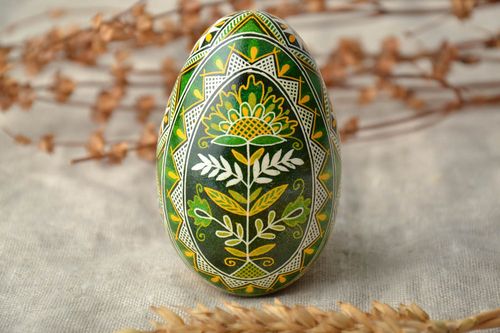 Goose Easter egg with painting - MADEheart.com