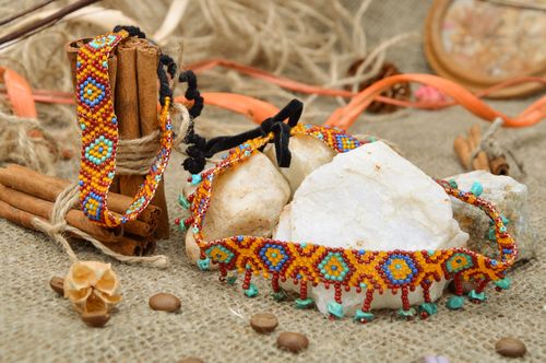 Schmuckset aus Glasperlen Collier und Armband bunt ethnisch handmade 2 Stück - MADEheart.com