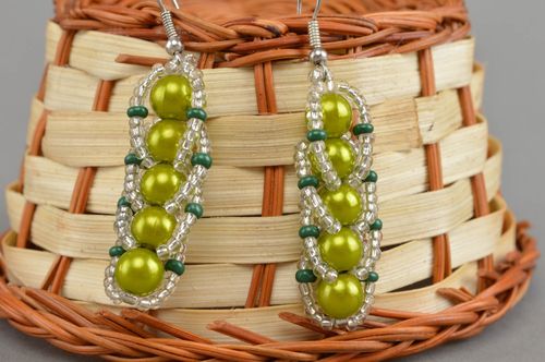 Stylish handmade beaded earrings designer earrings woven of beads gift ideas - MADEheart.com