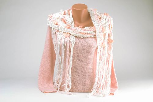 Light crochet scarf - MADEheart.com