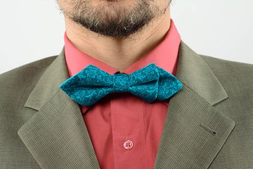 Aquamarine bow tie with pattern - MADEheart.com