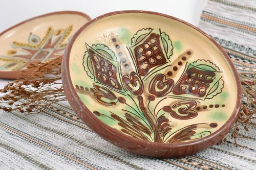 Beautiful handmade decorative ceramic plate painted with glaze - MADEheart.com