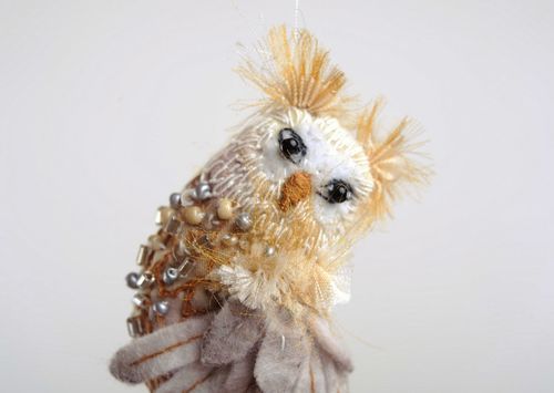 Brooch Owl - MADEheart.com