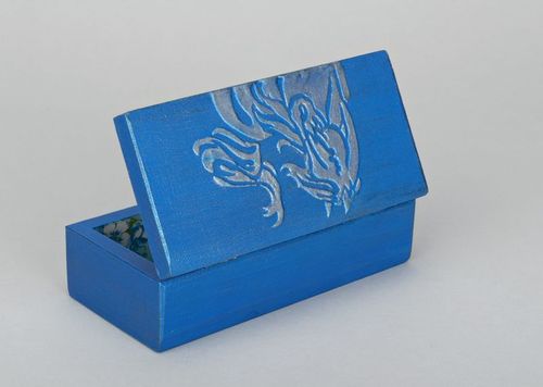 Scrignetto intagliato blu fatto a mano Cofanetto di legno Scrigno quadrato  - MADEheart.com