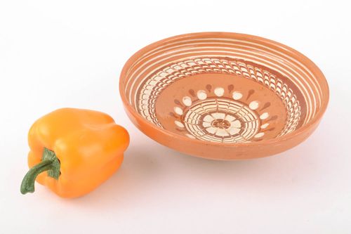 Ceramic bowl for fruit or sweets - MADEheart.com