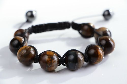 Bracelet with tigers eye stone - MADEheart.com