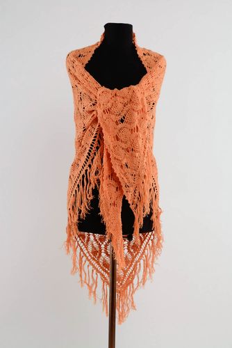 Warm handmade shawl - MADEheart.com