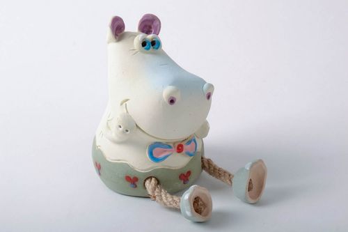 Keramische Sparbüchse handmade Hippo - MADEheart.com