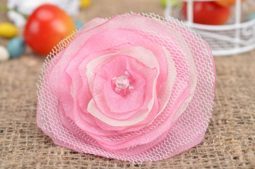 Beautiful handmade childrens textile flower hair clip sewn of tulle and felt - MADEheart.com