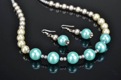 Jewelry set with beads - MADEheart.com
