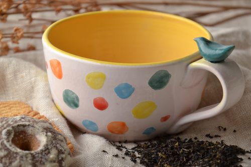 White and yellow glazed coffee cup with handle 0,62 lb - MADEheart.com