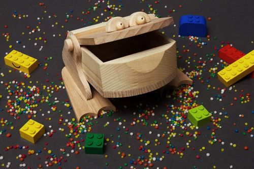 Rospo giocattolo fatto a mano Giocattolo di legno Semilavorato da decorare - MADEheart.com