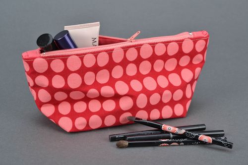 Handmade cosmetic bag sewn of polka dot fabric - MADEheart.com