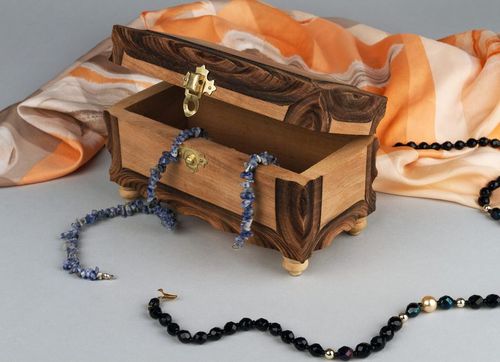 Boîte en bois à bijoux - MADEheart.com