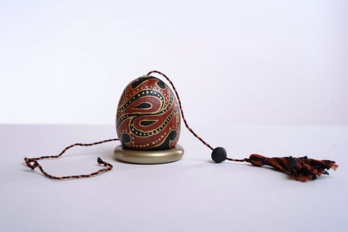 Oeuf de Pâques fait main en céramique - MADEheart.com