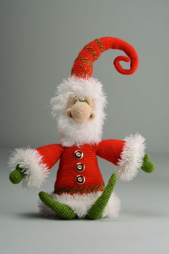 Häkel Weihnachtsmann Spielzeug - MADEheart.com