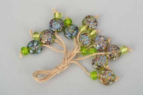 Kit de perles en verre fait main - MADEheart.com