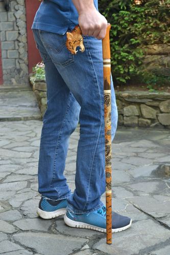 Bastón de madera artesanal tallado bonito para hombre Tigre - MADEheart.com