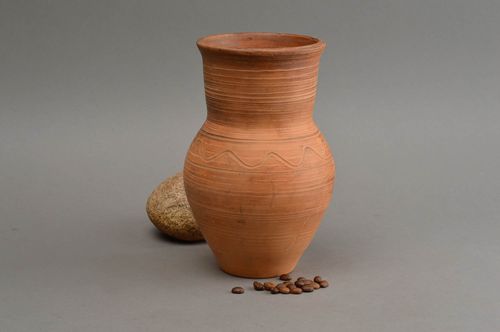 30 oz red clay village vase pitcher for milk, juice, wine, or table décor 8 inches, 1,3 lb - MADEheart.com