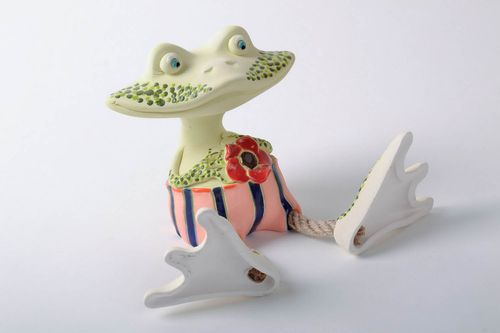 Handmade ceramic money box Frog - MADEheart.com