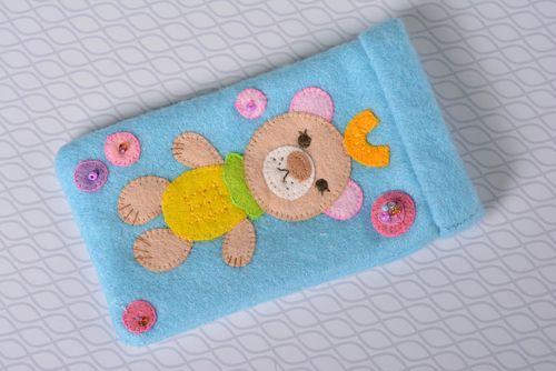 Beautiful handmade cell phone case textile gadget case design small gifts - MADEheart.com
