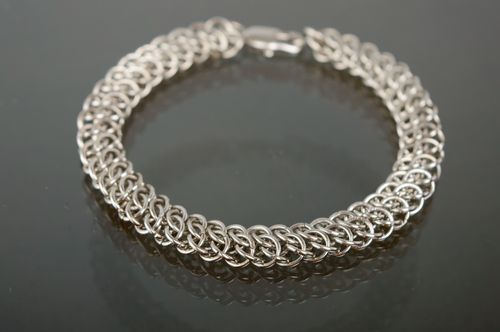 Bracelet à mailles fait main en métal - MADEheart.com