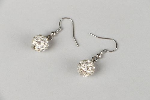 Beaded earrings with rhinestones - MADEheart.com