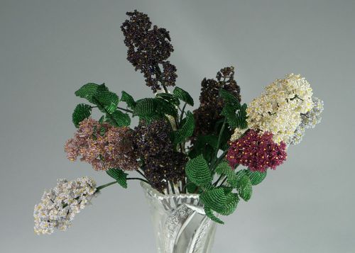 Bouquet de fleurs en perles de rocaille - MADEheart.com