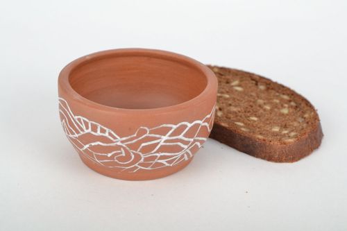 Ceramic salt pot - MADEheart.com