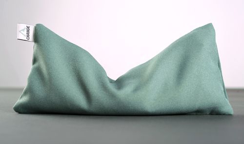 Almofada feita à mão com areia do quartzo para olhos acessório de yoga de materiais naturais  - MADEheart.com