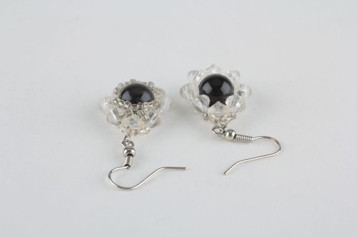 Boucles doreilles de perles de rocaille Perle noire - MADEheart.com