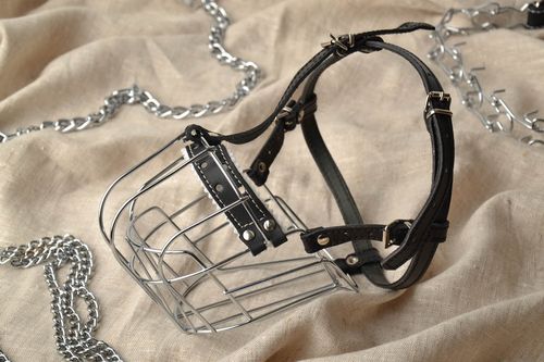 Metal dog muzzle with leather straps - MADEheart.com