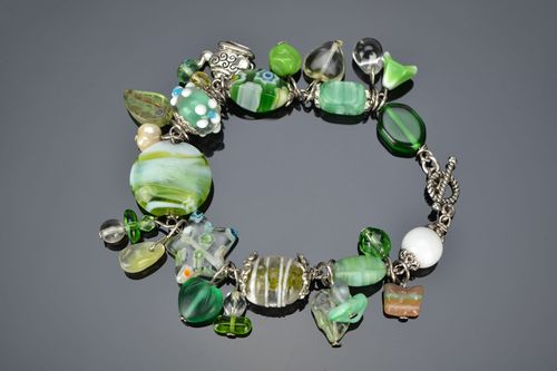 Bracelet vert en verre original fait main - MADEheart.com