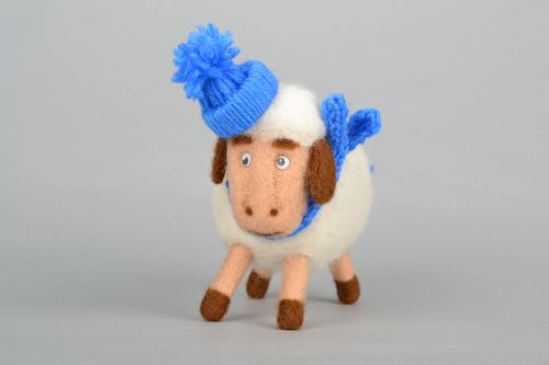 Small sheep wool toy - MADEheart.com