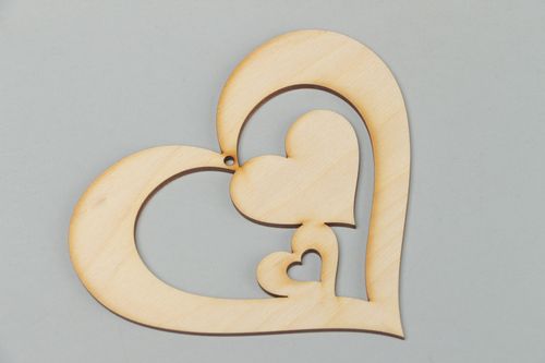Unusual plywood blank heart for creative work - MADEheart.com