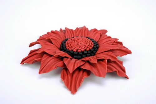 Grande broche fleur rouge faite main - MADEheart.com
