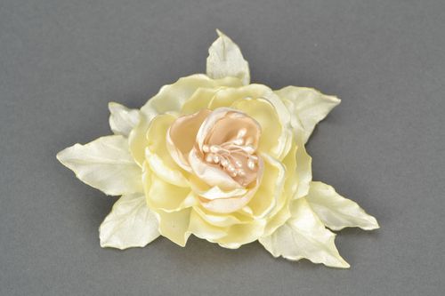 Brosche Haarspange Blume - MADEheart.com