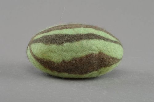 Éponge de bain en laine feutrée porte-savon faite main en forme de pastèque - MADEheart.com