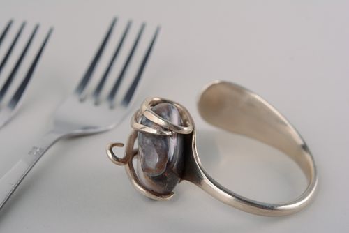 Bracelet en cupronickel métallique en fourchette avec pierre naturelle fait main - MADEheart.com