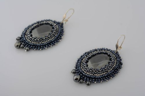 Grandes boucles doreilles en perles de rocaille et hématite ovales faites main - MADEheart.com
