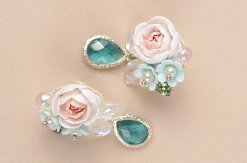 Handmade designer earrings stylish stud earrings unusual flower jewelry - MADEheart.com