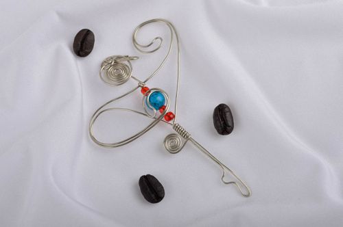 Colgante hecho a mano con turquesa accesorio para mujer adorno para el cuello - MADEheart.com