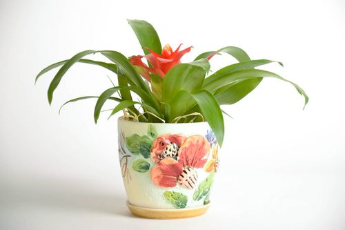 Pot de fleurs en céramique artisanal  - MADEheart.com